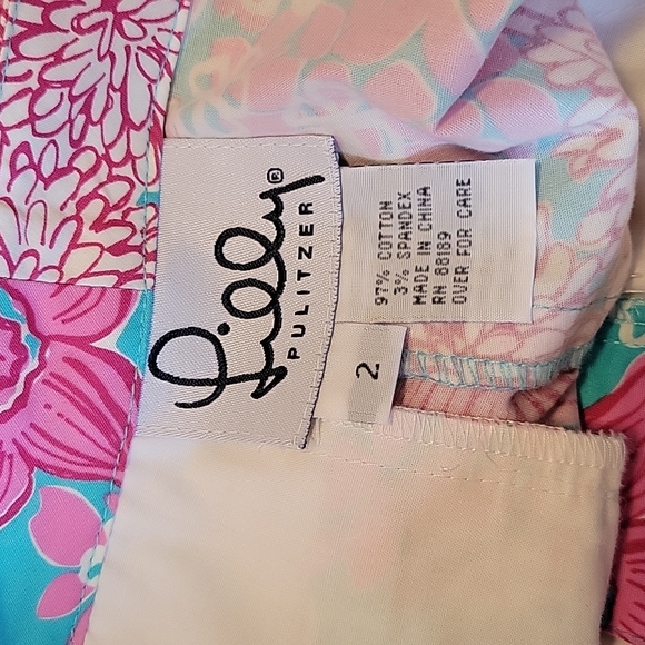 LILLY PULITZER Cropped Blue Pink White Flowe Print Pants Size 2 - Picture 10 of 14